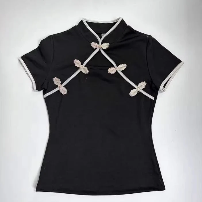 Damen Chinesisch inspirierte Bluse mit modernem Stehkragen und floralen Details