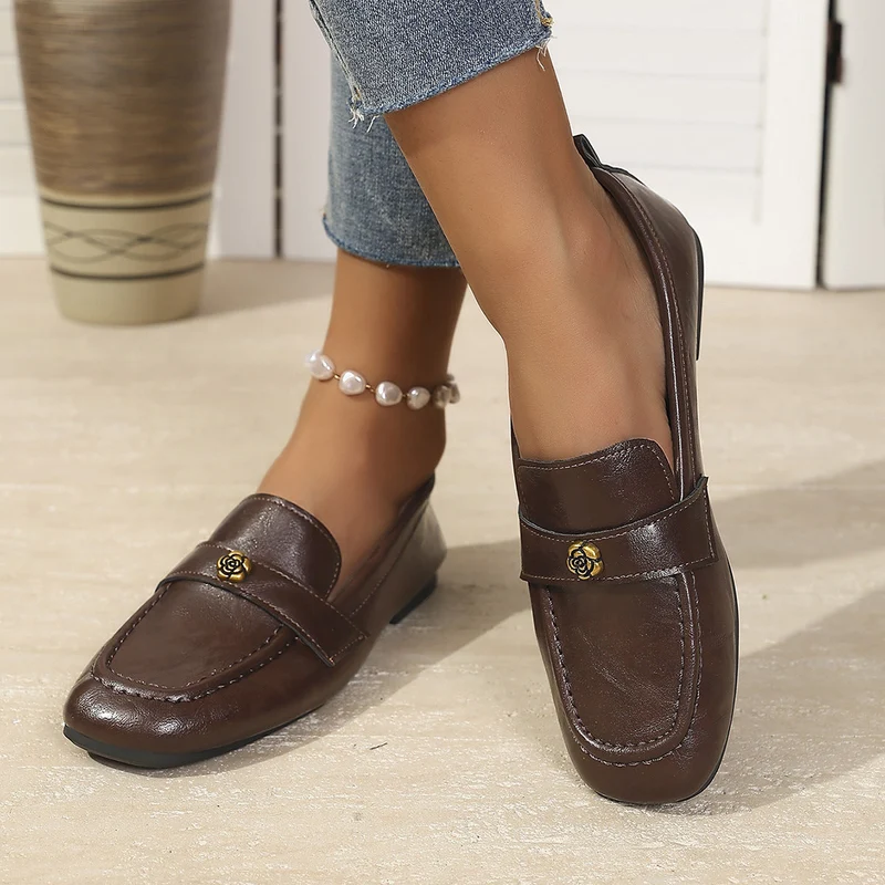 Damen Mokassins mit elegantem Goldakzent und weichem Fußbett