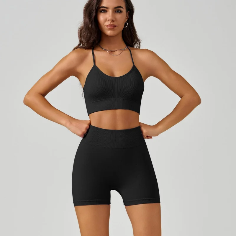 Yoga-Set mit gekreuztem Rücken