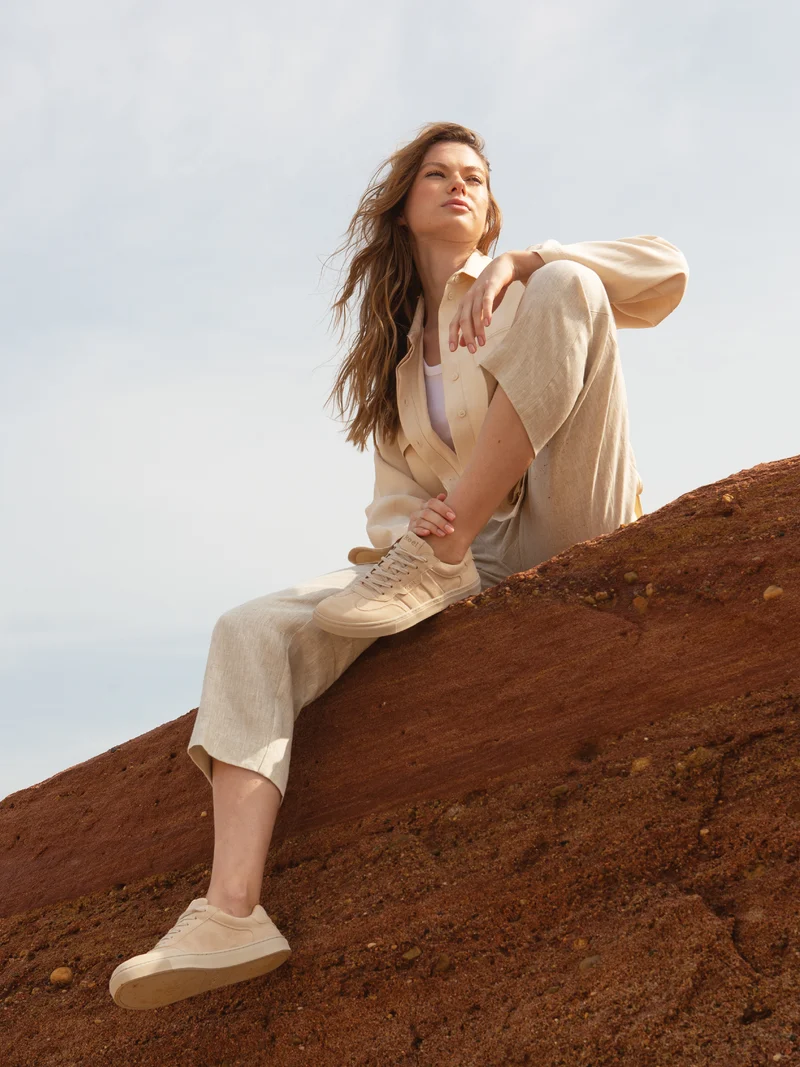 HELENA Suede