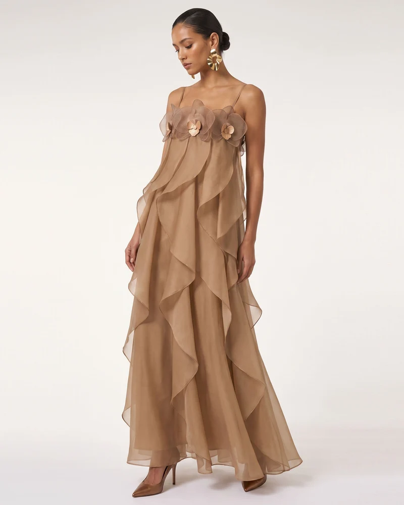 Maxikleid aus Organza mit Orchideenstickerei - Hellbraun