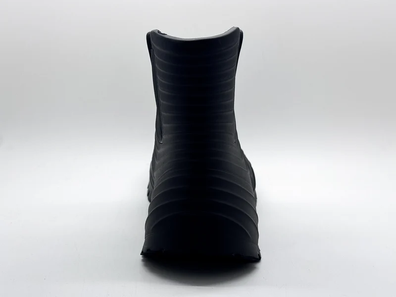 nat-2™ Eco SpaceRunner Boots black Sneaker with Rainboot Function