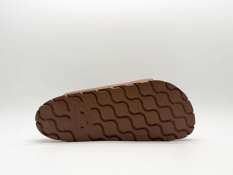 thies 1856 ® Ecofoam Sandal vegan whiskey