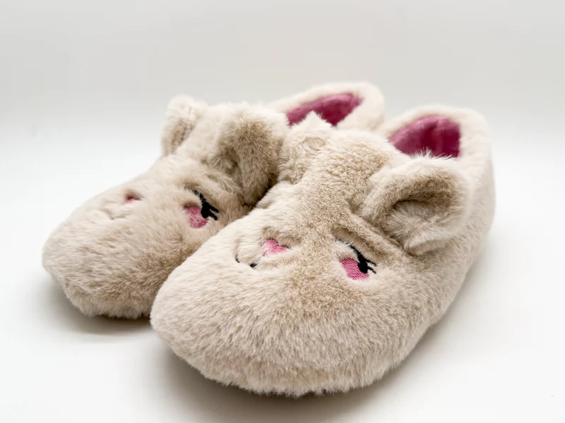 thies 1856 ® Rec Rabbit Closed Slipper vegan beige