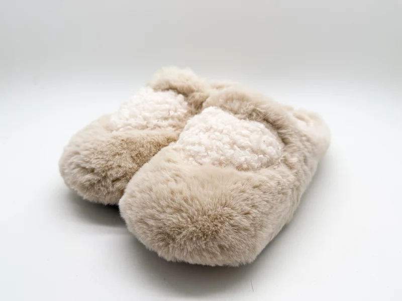 thies 1856 ® Rec Teddy Heart Slipper vegan off white
