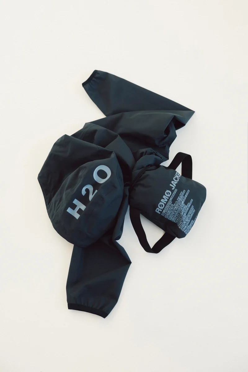 Rømø LW Packable Rain Jacket - Navy