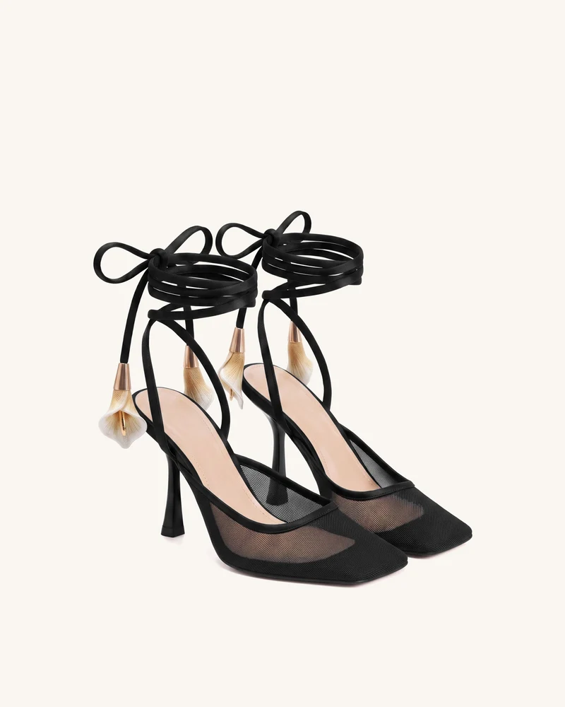 Astrid Calla Lily Schnür-Pumps aus Mesh – Schwarz