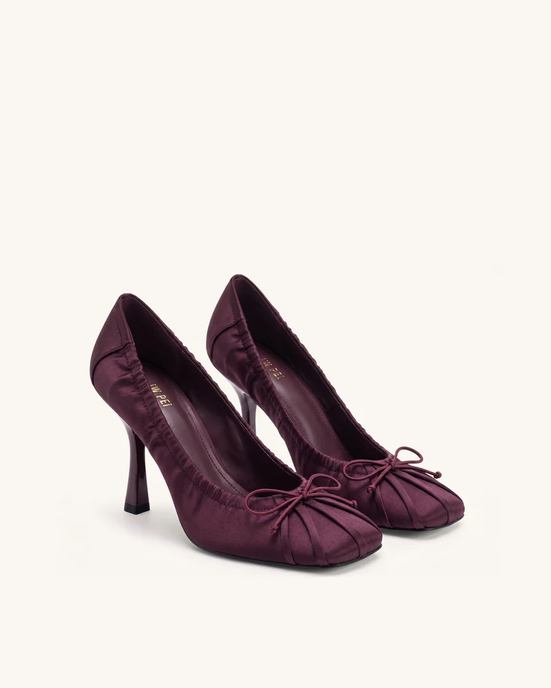 Solenne Geraffte Satin-Pumps mit Schleife – Burgunderrot
