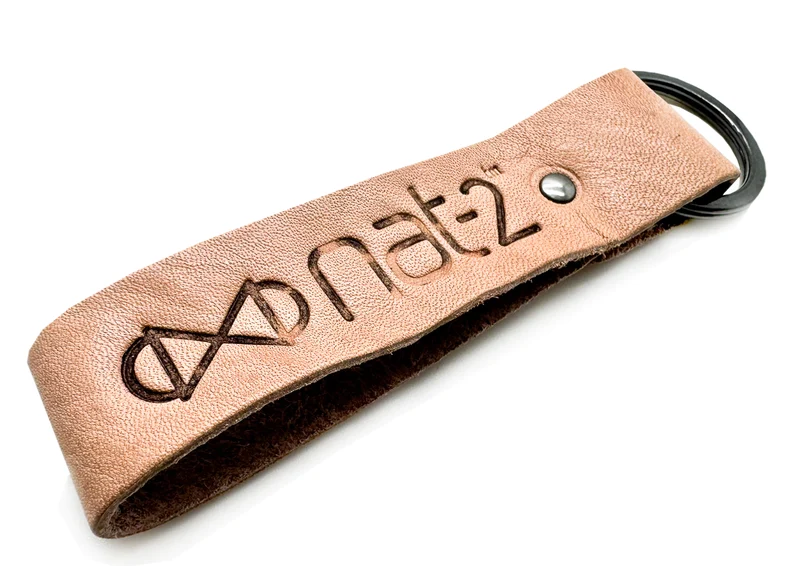nat-2™ Leather Keychain red wine