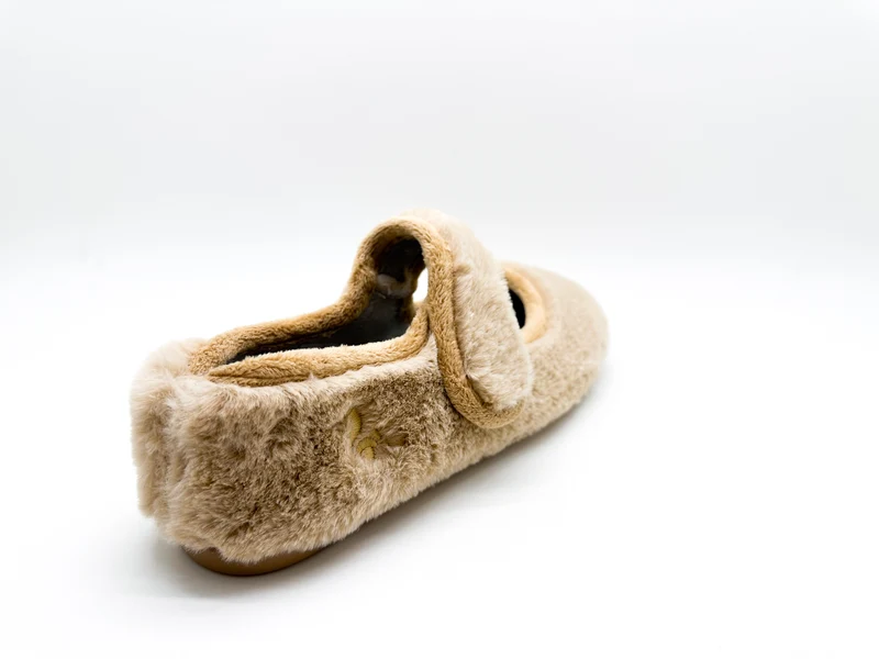 thies 1856 ® Rec Fur Ballerina vegan beige