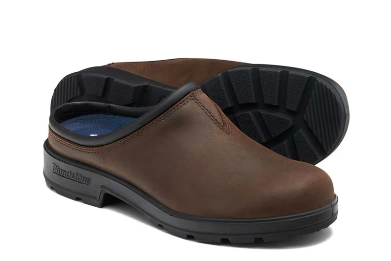 Blundstone Unisex 2421 Originals Clog aus gewachstem Vollnarbenleder | Antikbraun