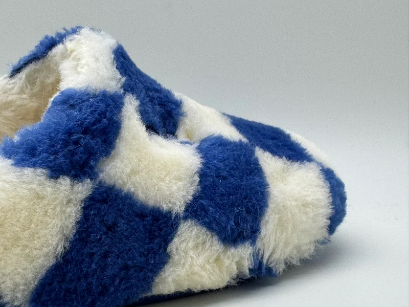 thies 1856 ® x Wolpertinger ™️ Rec Royal Bavarian Aprés Slipper blue