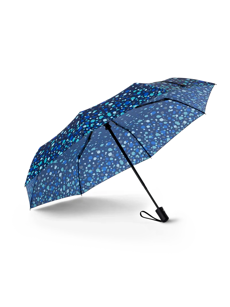 Lustiger Regenschirm Regentropfen
