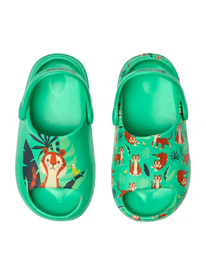 Lustige chunky Baby-Clog-Sandalen Tiger im Dschungel