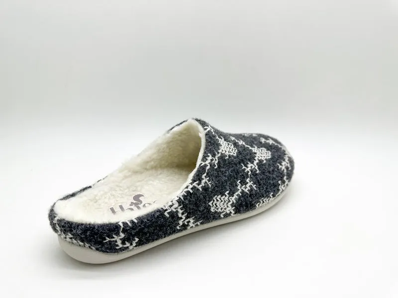 thies 1856 ® Recycled Reindeer PET Slipper vegan carbon dark grey