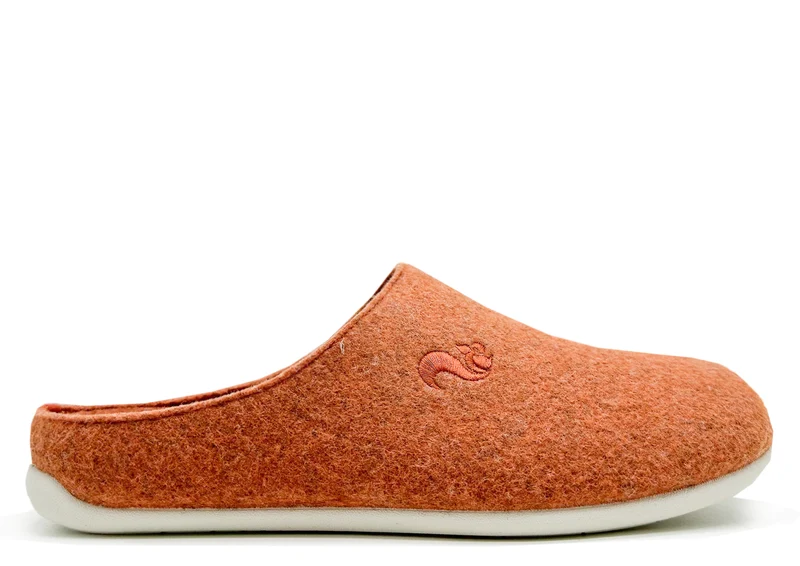 thies 1856 ® Recycled PET Slipper vegan rust