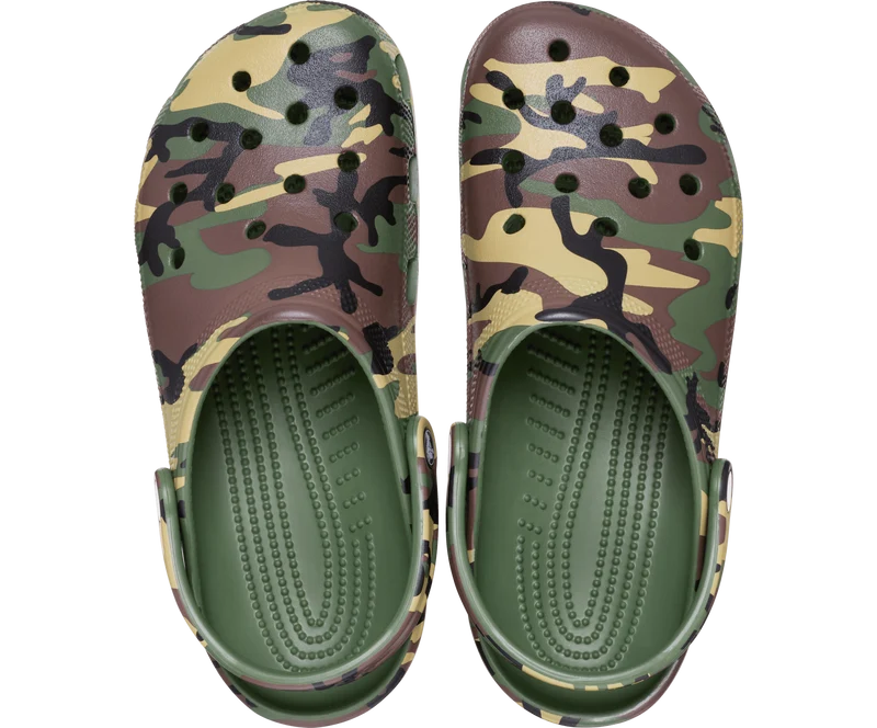 CROCS Unisex Klassischer Camouflage Clog | Armeegrün