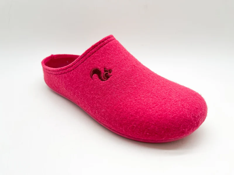 thies 1856 ® Recycled PET Slipper vegan raspberry