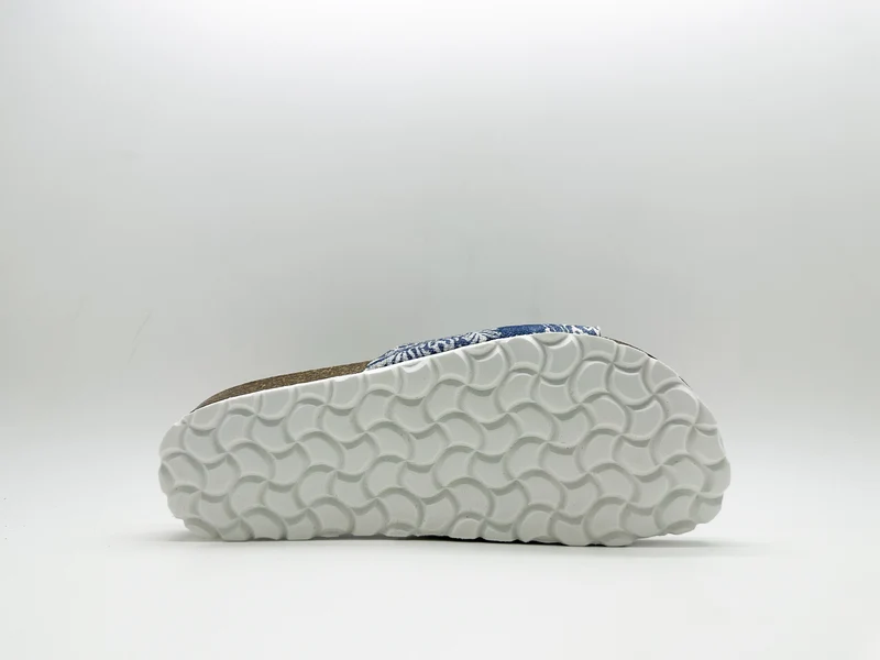 thies 1856 ® Rec Denim Pool Slide vegan paisley