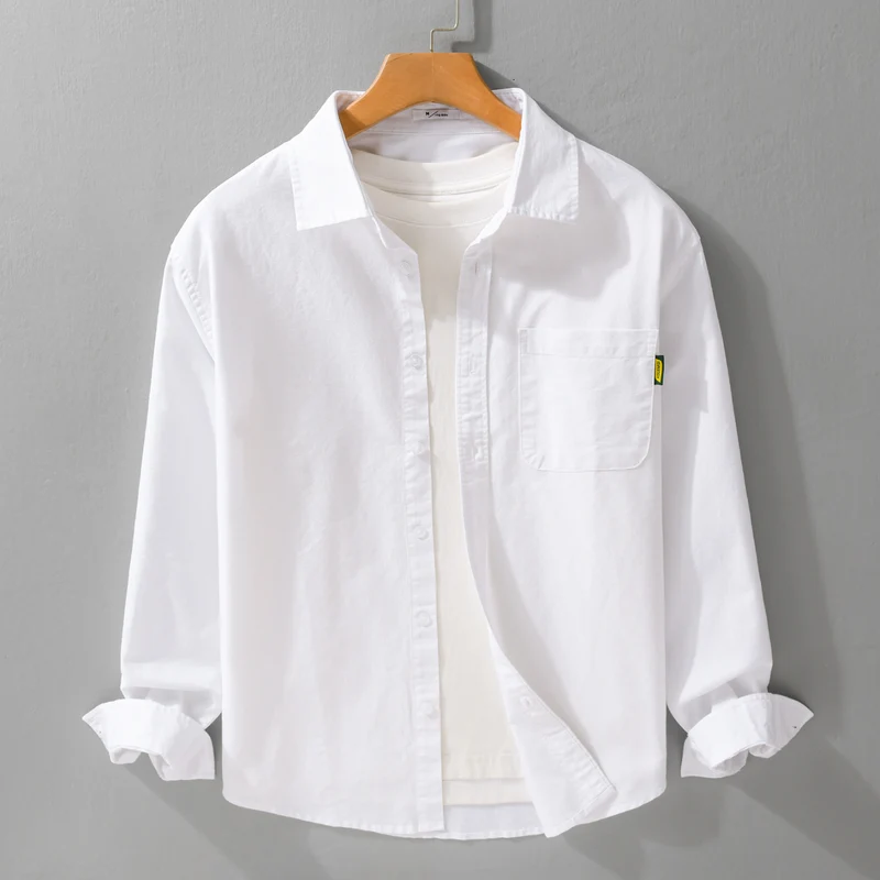 Damen Leichtes Baumwoll-Overshirt mit Kentkragen, aufgesetzter Brusttasche und Relaxed-Fit Nord Taschen