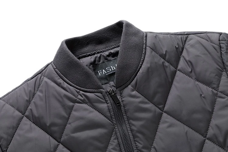 Herren gesteppte, leichte wattierte Bomberjacke mit Rautensteppung Nord Taschen