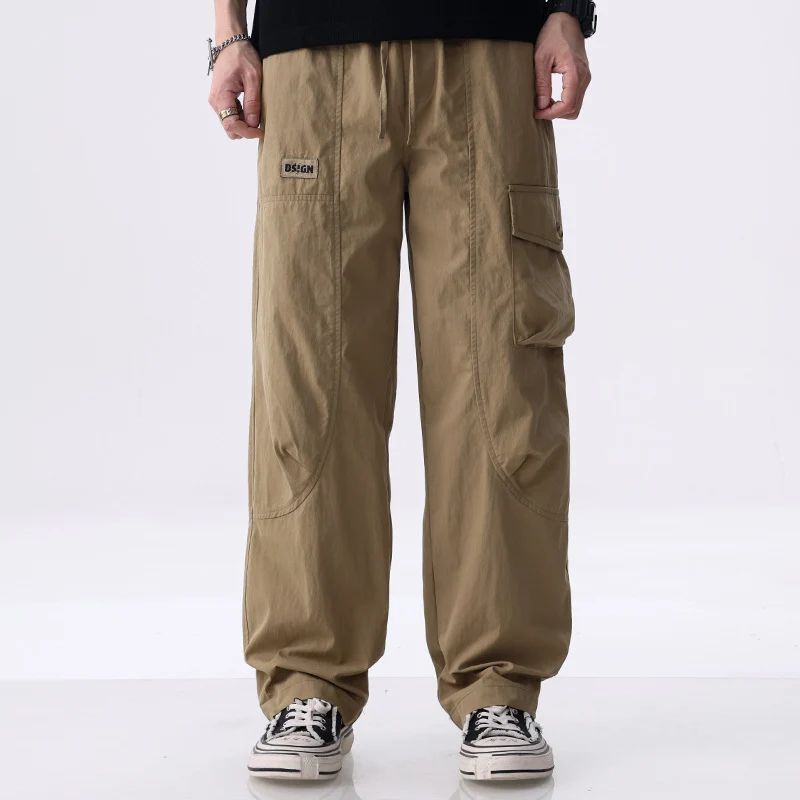 Herren Weite Utility-Cargohose aus Baumwollmix mit Kordelzugbund und aufgesetzten Klappentaschen Nord Taschen