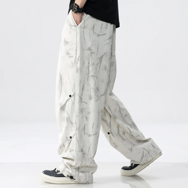 Herren Weit geschnittene Batik-Cargohose aus Baumwollmix mit Kordelzug Nord Taschen