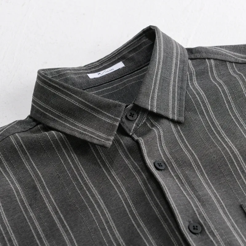 Herren Relaxed-Stripe Hemdjacke aus feinem Baumwoll-Twill mit aufgesetzter Brusttasche Nord Taschen