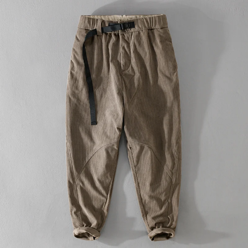 Herren Kord-Chino mit elastischem Bund, Gurtbandschließe und konischem Schnitt Nord Taschen