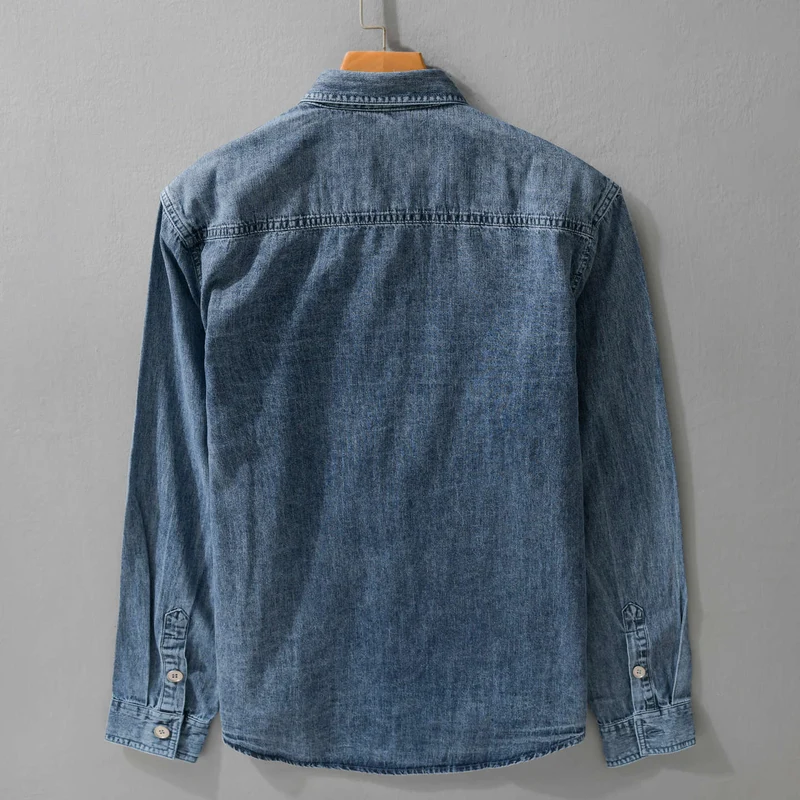 Herren entspanntes Denim-Overshirt mit Knopfleiste und Bruststickerei Nord Taschen