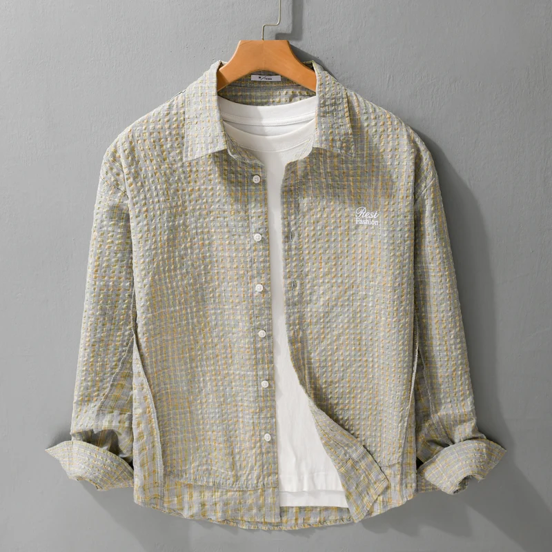 Damen Relaxed-Fit Crinkle-Hemdjacke mit feiner Gingham‑Webstruktur und dezenter Bruststickerei Nord Taschen