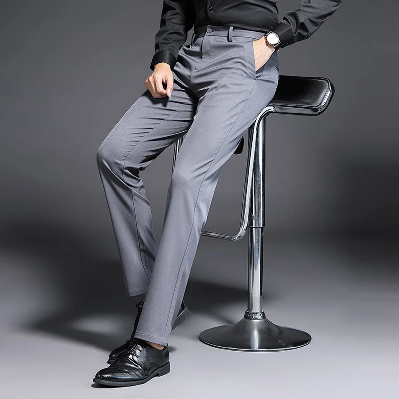 Herren Modern geschnittene Business‑Hose mit Bügelfalte, Stretch und Pflegeleichtem Mischgewebe Nord Taschen