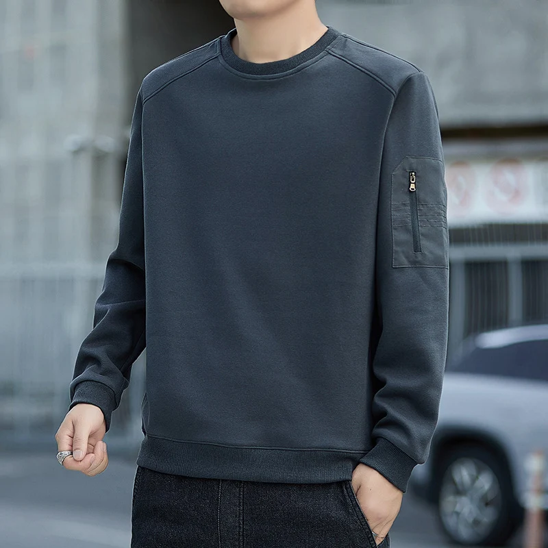 Herren Minimalistisches Sweatshirt mit Raglanärmeln und Reißverschluss-Ärmeltasche Nord Taschen