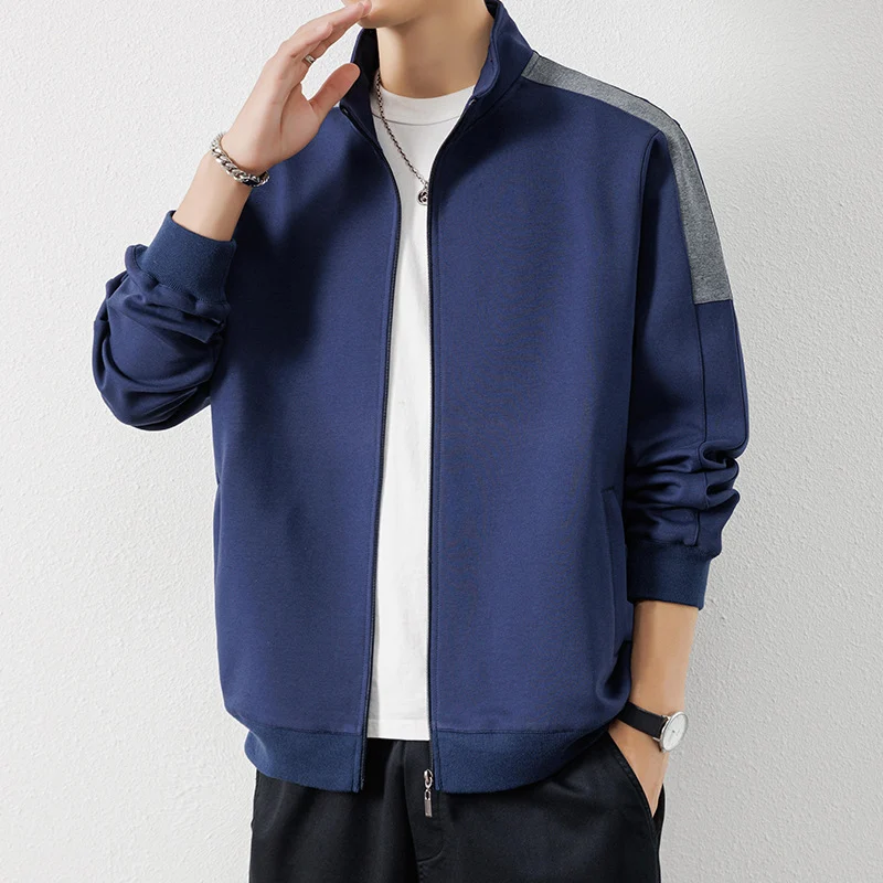 Herren Leichte Zip‑Trainingsjacke im Minimalstil mit Stehkragen und Kontrastpaspel Nord Taschen