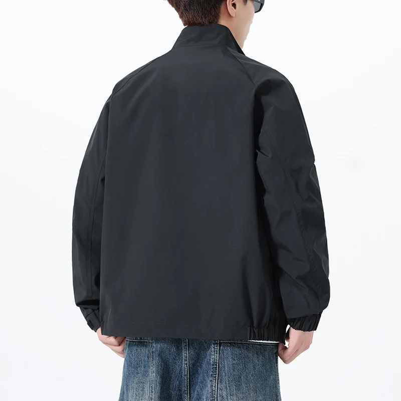 Herren Leichte Utility-Übergangsjacke mit Stehkragen, Raglanärmeln und verstellbaren Klettbündchen Nord Taschen
