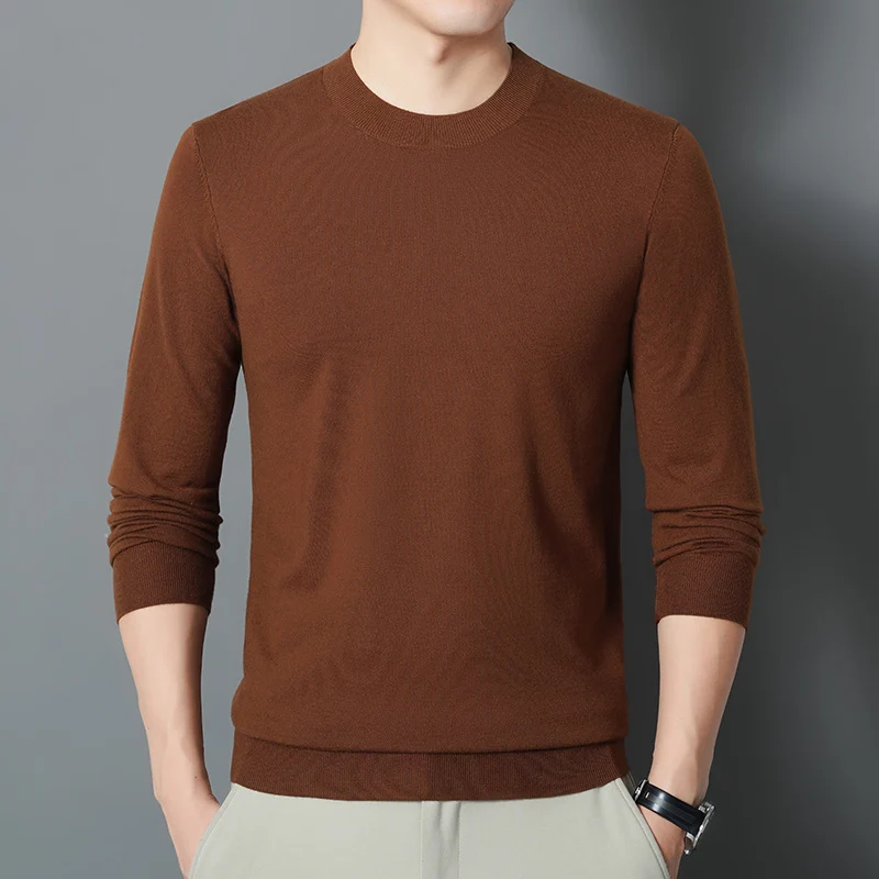 Herren Feiner Rundhalspullover aus Feinstrick mit schmaler Silhouette Nord Taschen