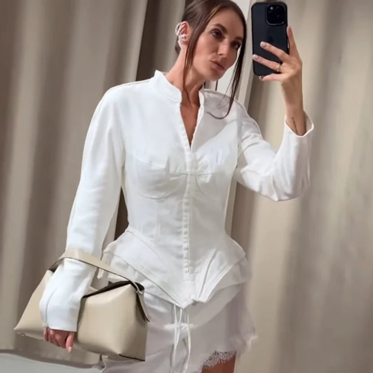 Damen Taillierter Blazer mit Korsagen‑Optik und Peplum‑Silhouette Nord Taschen