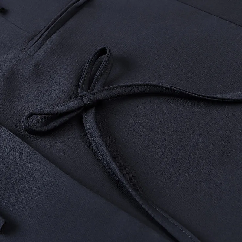Damen Taillierter Blazer mit dekorativen Schleifen und abgestimmtem Minirock-Set Nord Taschen