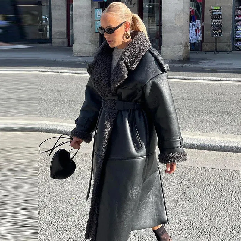 Damen Oversize Lammfellmantel mit Gürtel und Teddyfutter Nord Taschen