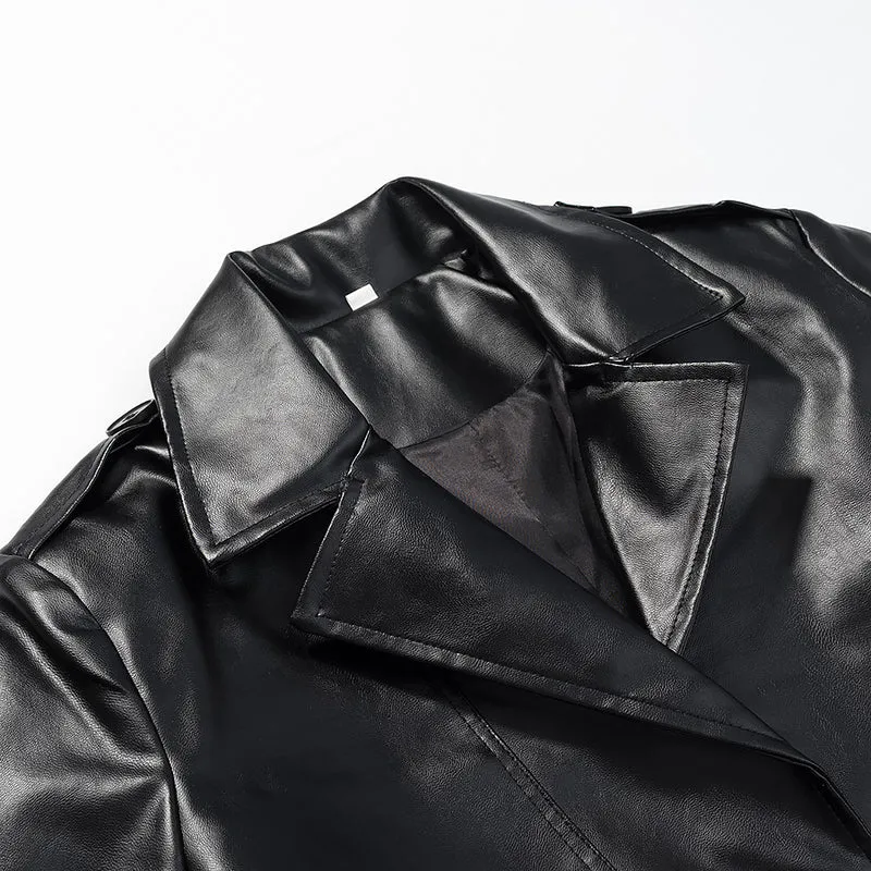 Damen Langer Kunstleder-Trenchcoat mit Taillengürtel und Epauletten Nord Taschen