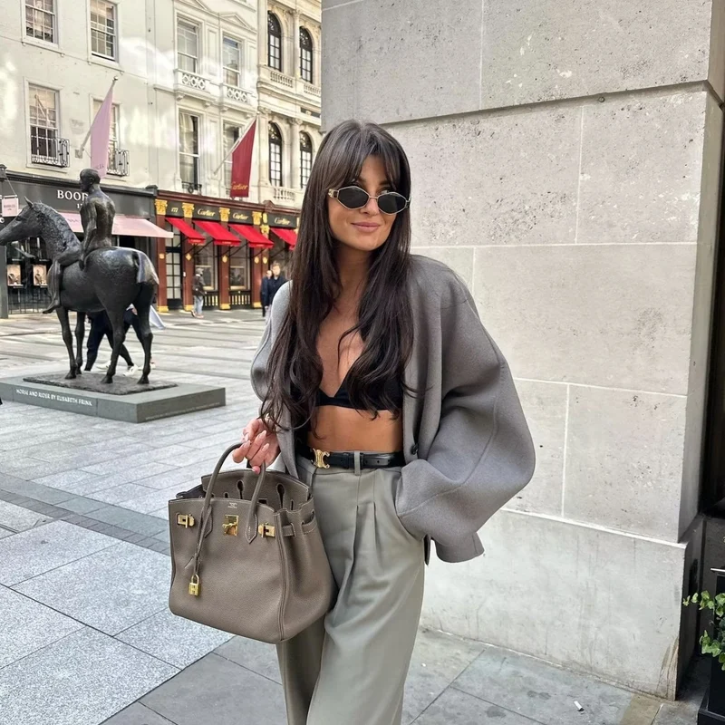 Damen Kurzmantel aus Wollmix mit Oversize‑Silhouette, V‑Ausschnitt und Zweiknopfverschluss Nord Taschen