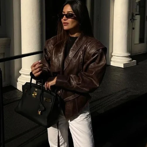 Damen Kurzjacke aus Wildlederoptik mit Wickelgürtel, Schalkragen und Schnürdetail Nord Taschen