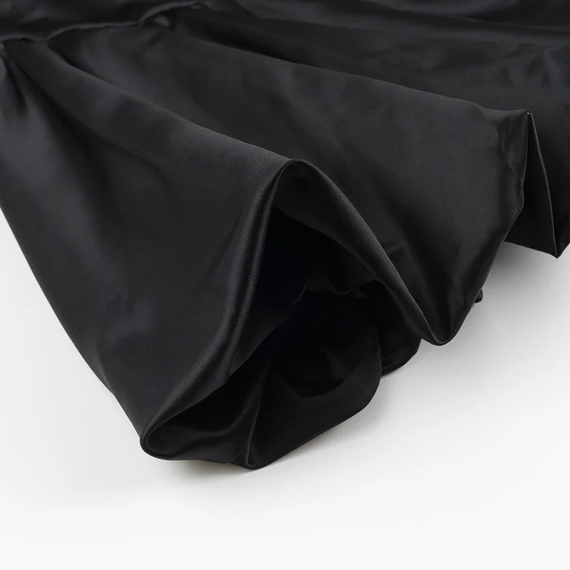Damen kurzes Mesh-Overlay-Skaterkleid mit Stehkragen und taillierter Korsage Nord Taschen