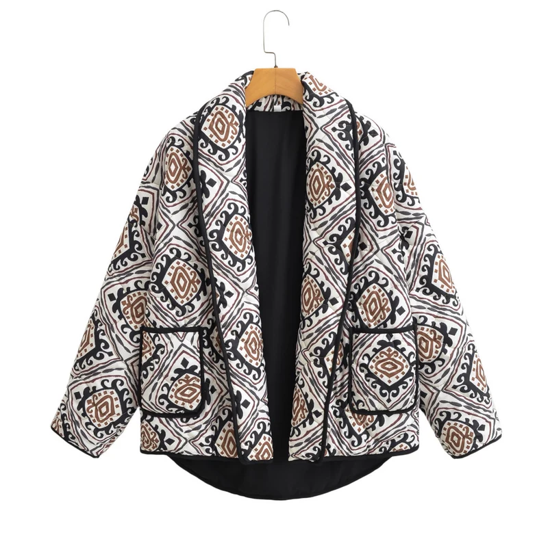 Damen Gesteppte Kimono-Jacke mit Ethno-Print, Kontrastpaspel und aufgesetzten Taschen Nord Taschen