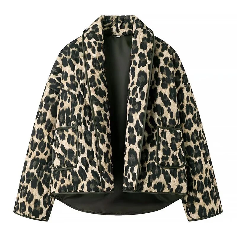 Damen Gepolsterte Kurzjacke im Leopardenprint mit Schalkragen und aufgesetzten Taschen Nord Taschen