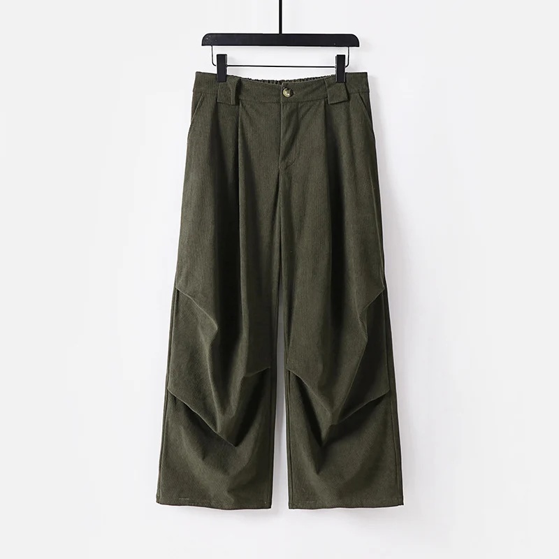 Damen Weite Cordhose mit hoher Taille, Bundfalten und Eingrifftaschen Nord Taschen