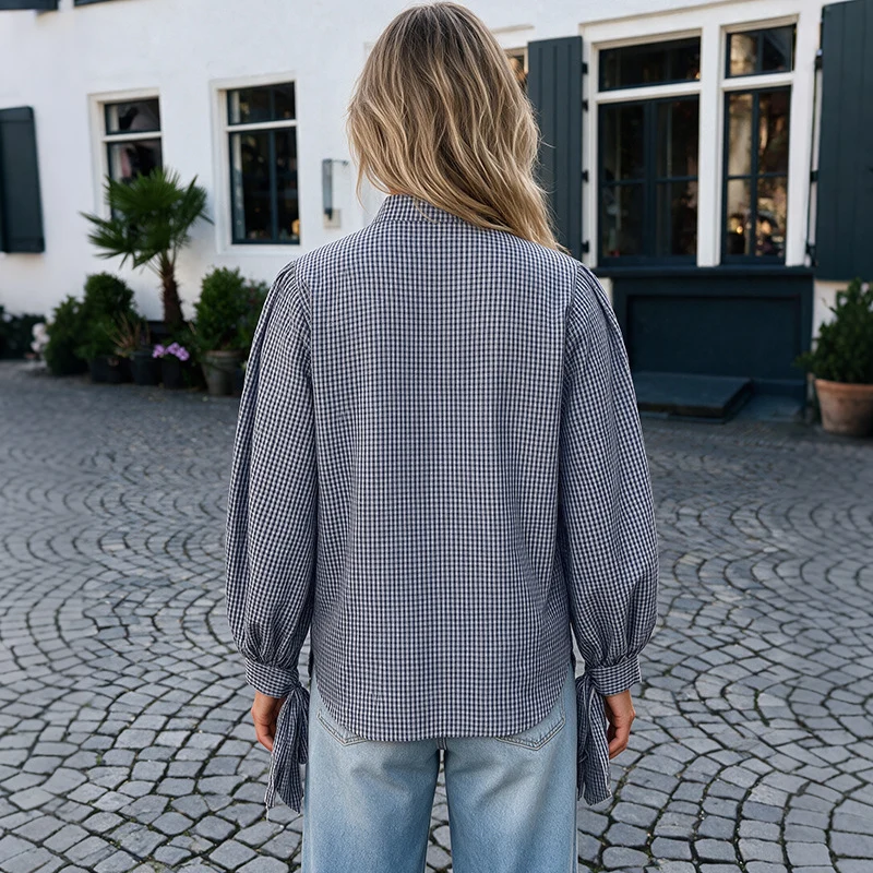 Damen Modische Bluse mit Rüschendetails und Knopfverschluss Nord Taschen