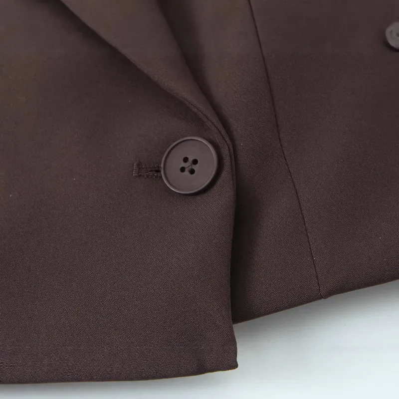 Damen Kurzblazer mit Doppelknopfverschluss und fallendem Revers Nord Taschen