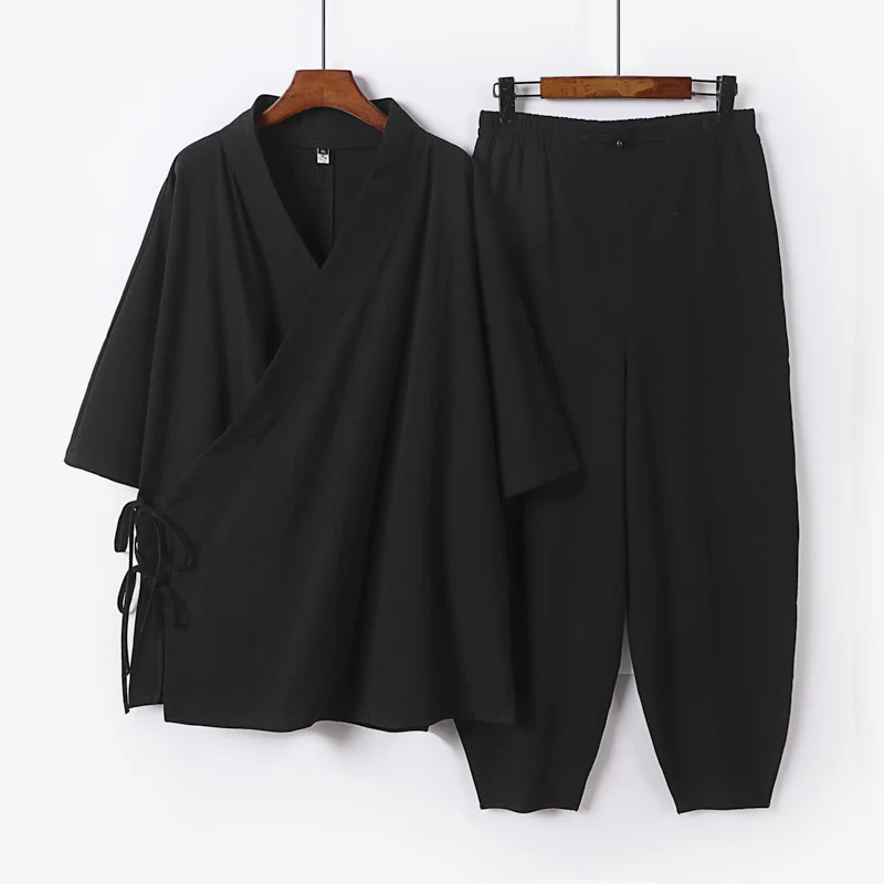 Unisex Leichtes Wickel-Lounge-Set im Kimono-Stil mit seitlichen Bindebändern und elastischer konisch zulaufender Hose Nord Taschen