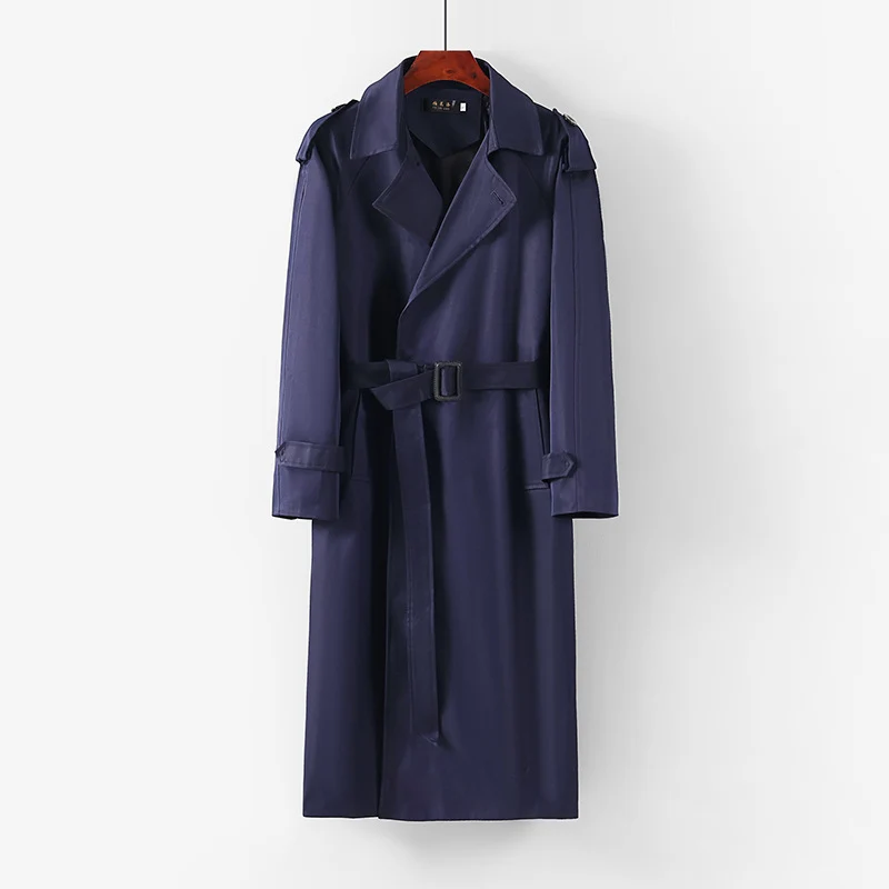 Unisex Langer minimalistischer Trenchcoat mit Gürtel und Schulterklappen Nord Taschen